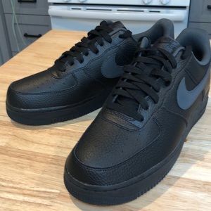 🔥Nike - Air Force Low Black Athracite Mens 10🔥